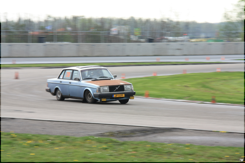 [Afbeelding: 2014-14-22.JPG]