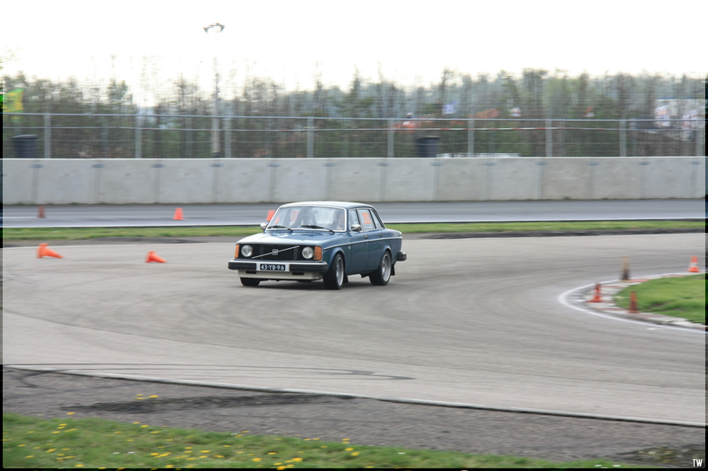 [Afbeelding: 2014-14-28.JPG]